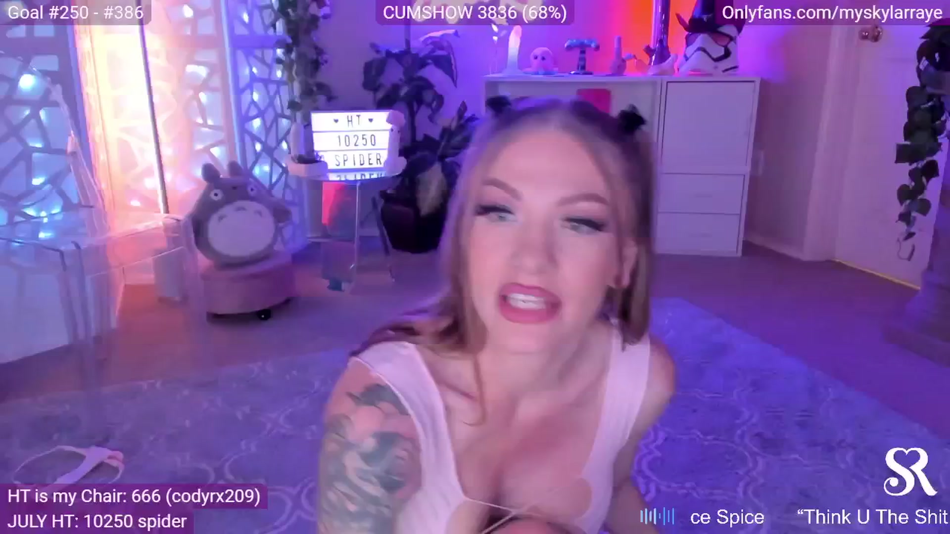 Gallery image thumbnail from MySkylarRaye's myfreecams stream on, 07/27/2024, 05:52 image 11 of 20