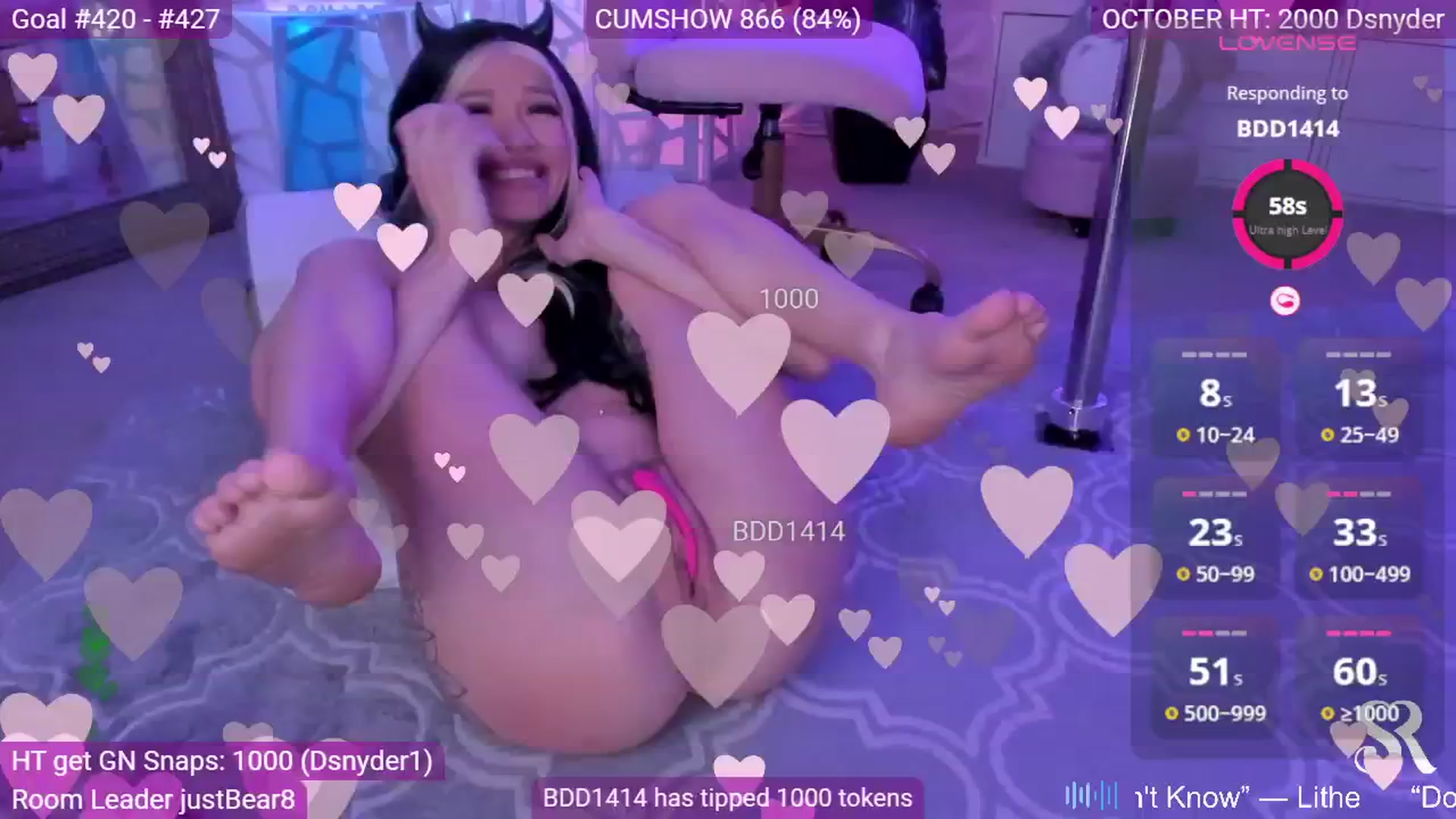 Gallery image thumbnail from MySkylarRaye's myfreecams stream on, 10/18/2024, 04:34 image 15 of 20