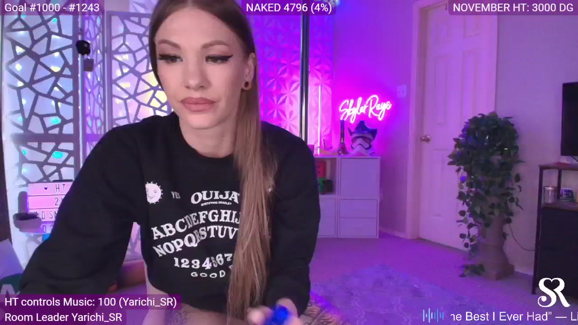 Gallery image thumbnail from MySkylarRaye's myfreecams stream on, 11/23/2024, 21:11 image 19 of 20