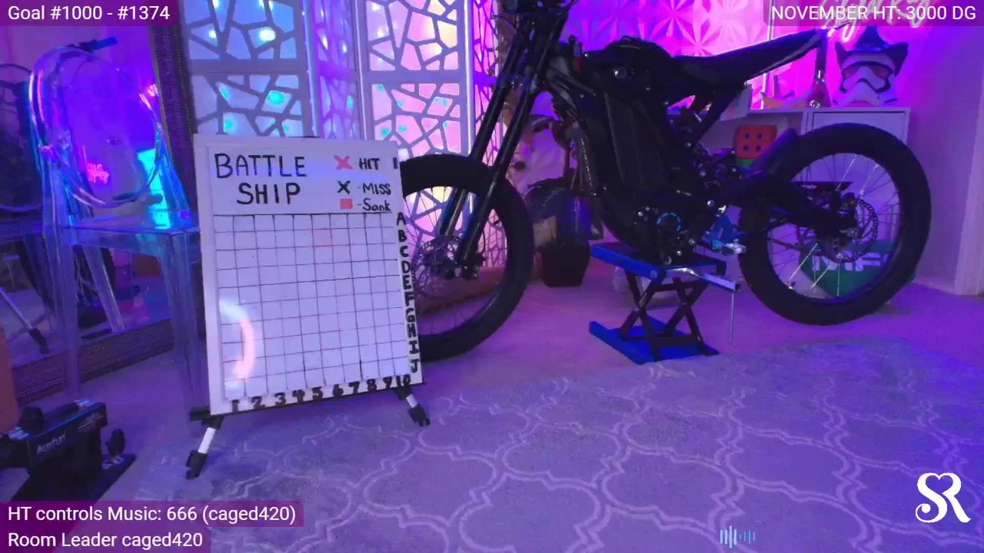 Gallery image thumbnail from MySkylarRaye's myfreecams stream on, 11/29/2024, 02:16 image 12 of 20