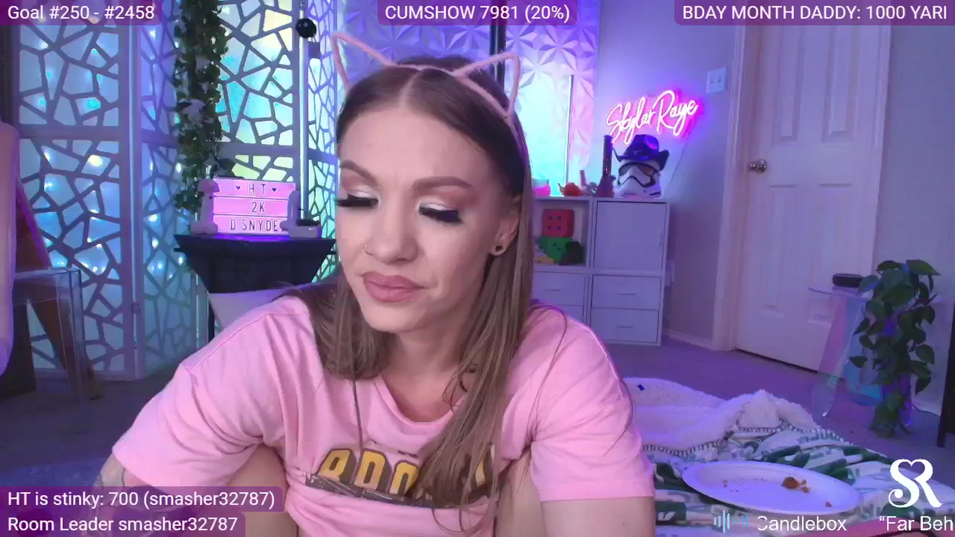Gallery image thumbnail from MySkylarRaye's myfreecams stream on, 02/11/2025, 03:50 image 12 of 20