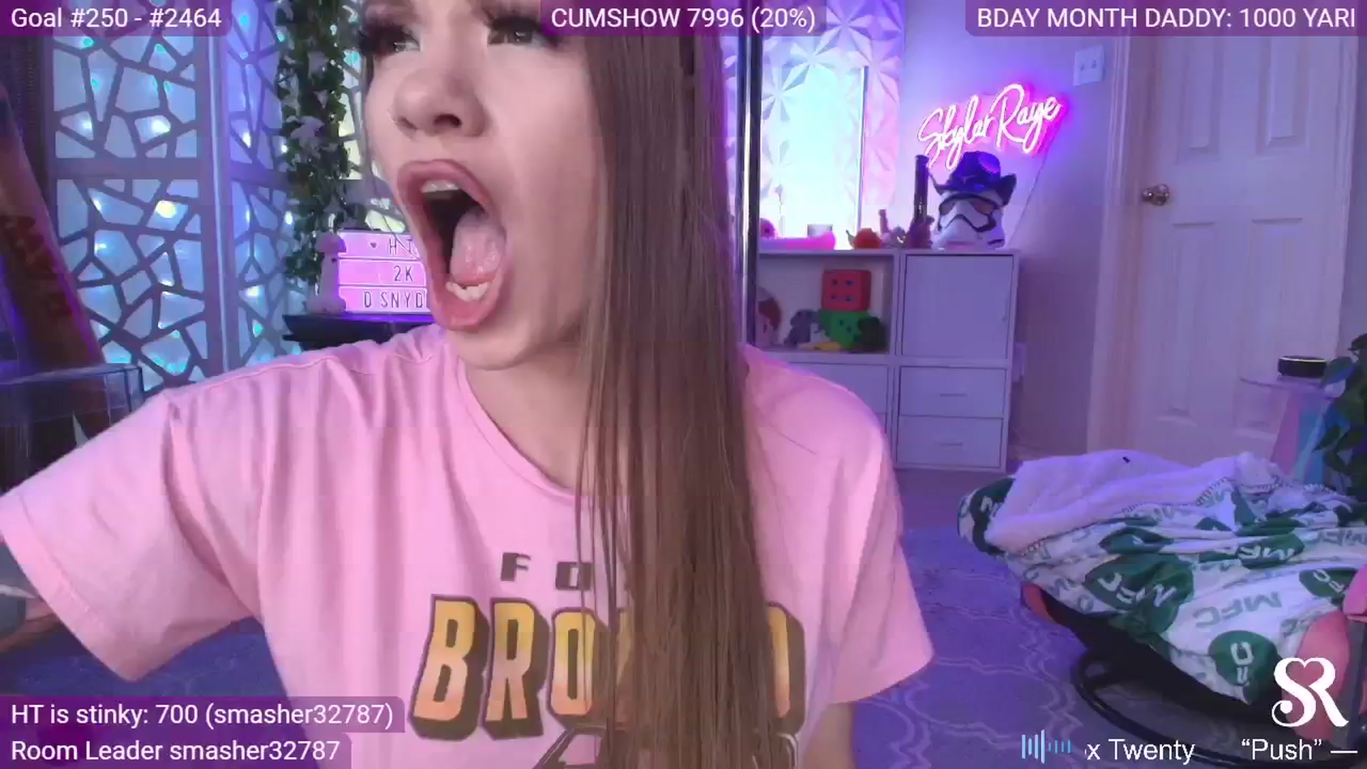 Gallery image thumbnail from MySkylarRaye's myfreecams stream on, 02/11/2025, 03:50 image 9 of 20