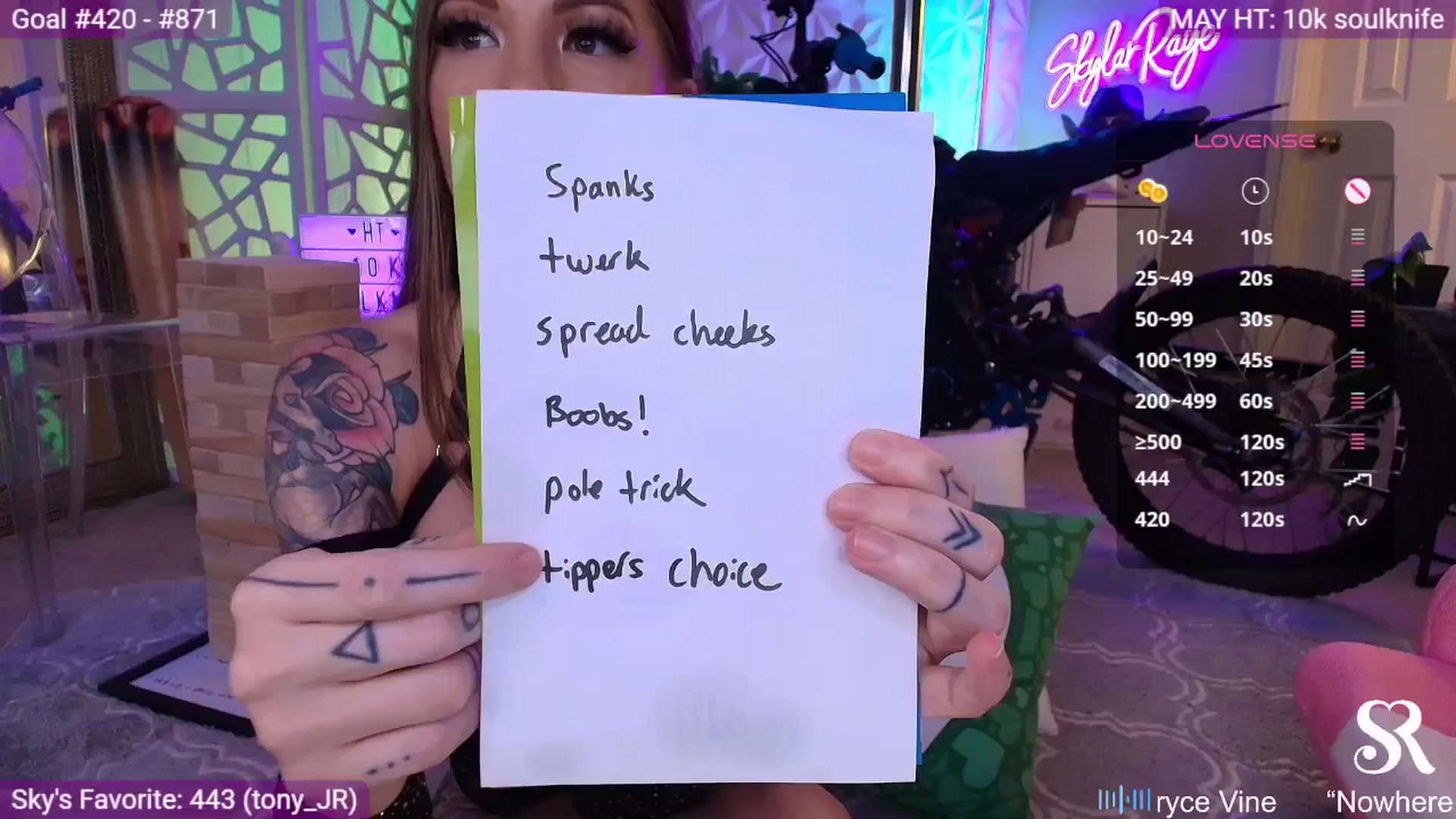 Gallery image thumbnail from MySkylarRaye's myfreecams stream on, 06/01/2025, 05:12 image 14 of 20