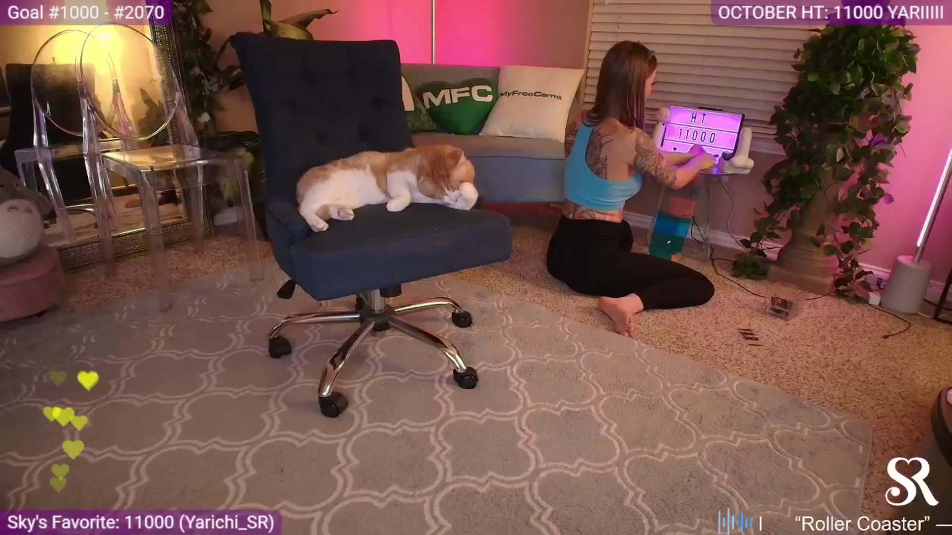 Gallery image thumbnail from MySkylarRaye's myfreecams stream on, 10/17/2025, 24:01 image 9 of 20