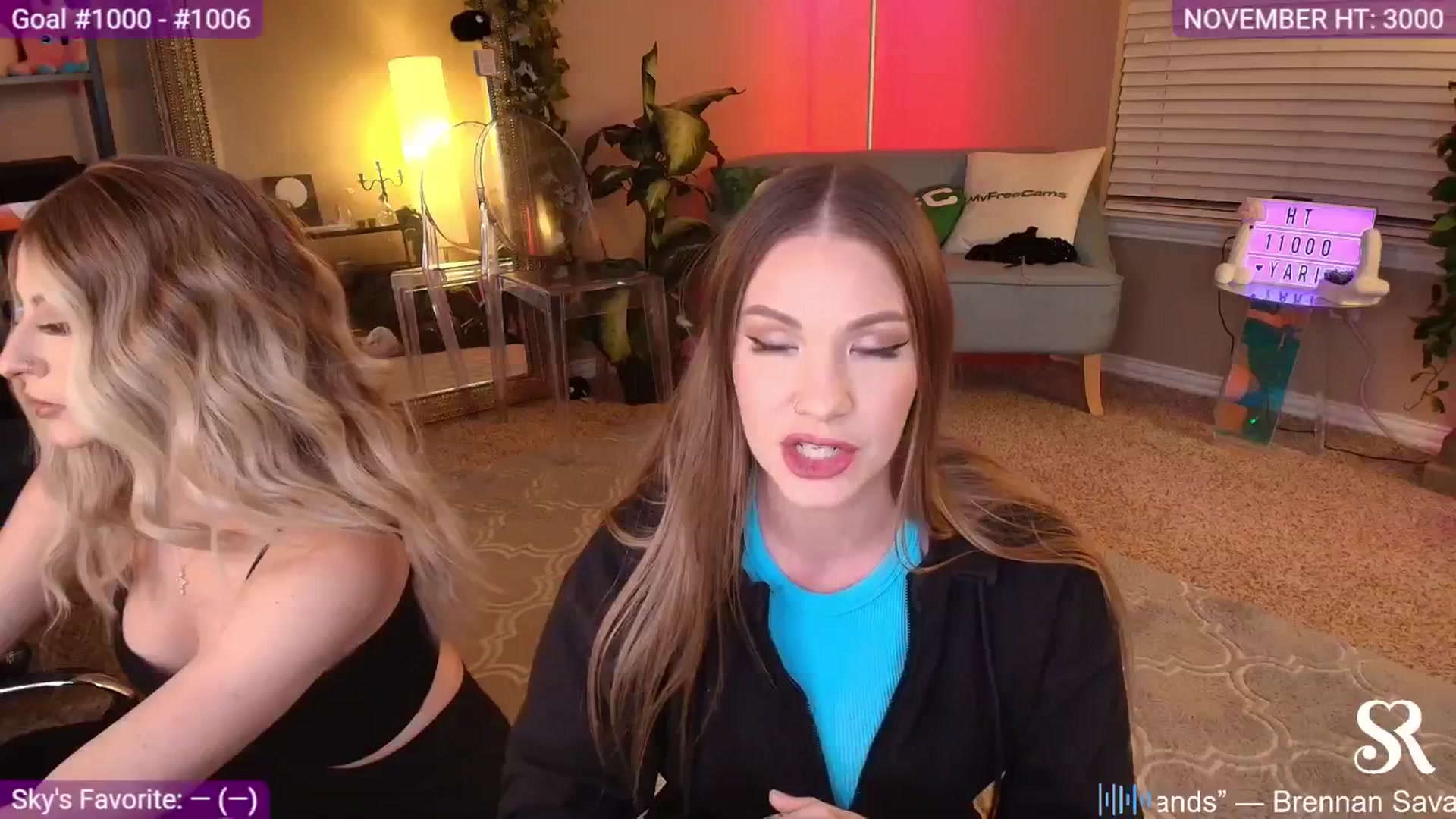 Gallery image thumbnail from MySkylarRaye's myfreecams stream on, 11/17/2025, 08:29 image 1 of 20