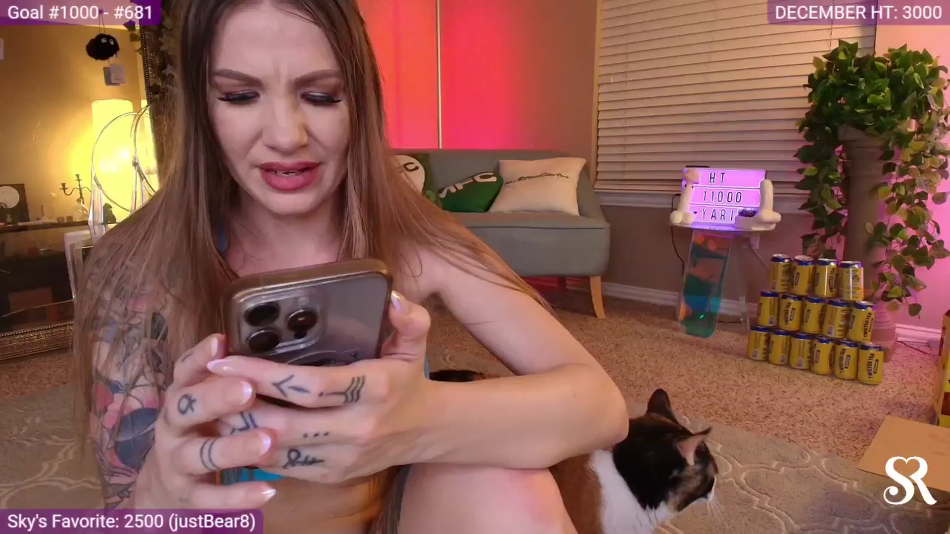 Gallery image thumbnail from MySkylarRaye's myfreecams stream on, 12/25/2025, 07:27 image 7 of 20