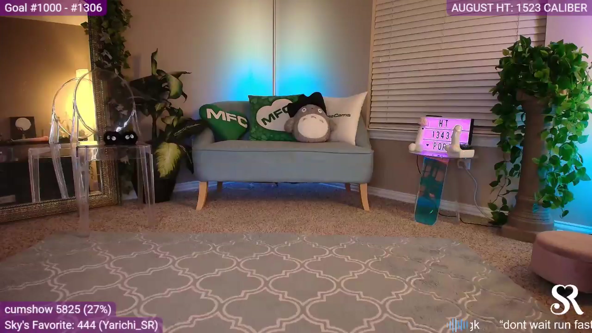Gallery image thumbnail from MySkylarRaye's myfreecams stream on, 08/29/2026, 04:15 image 18 of 20
