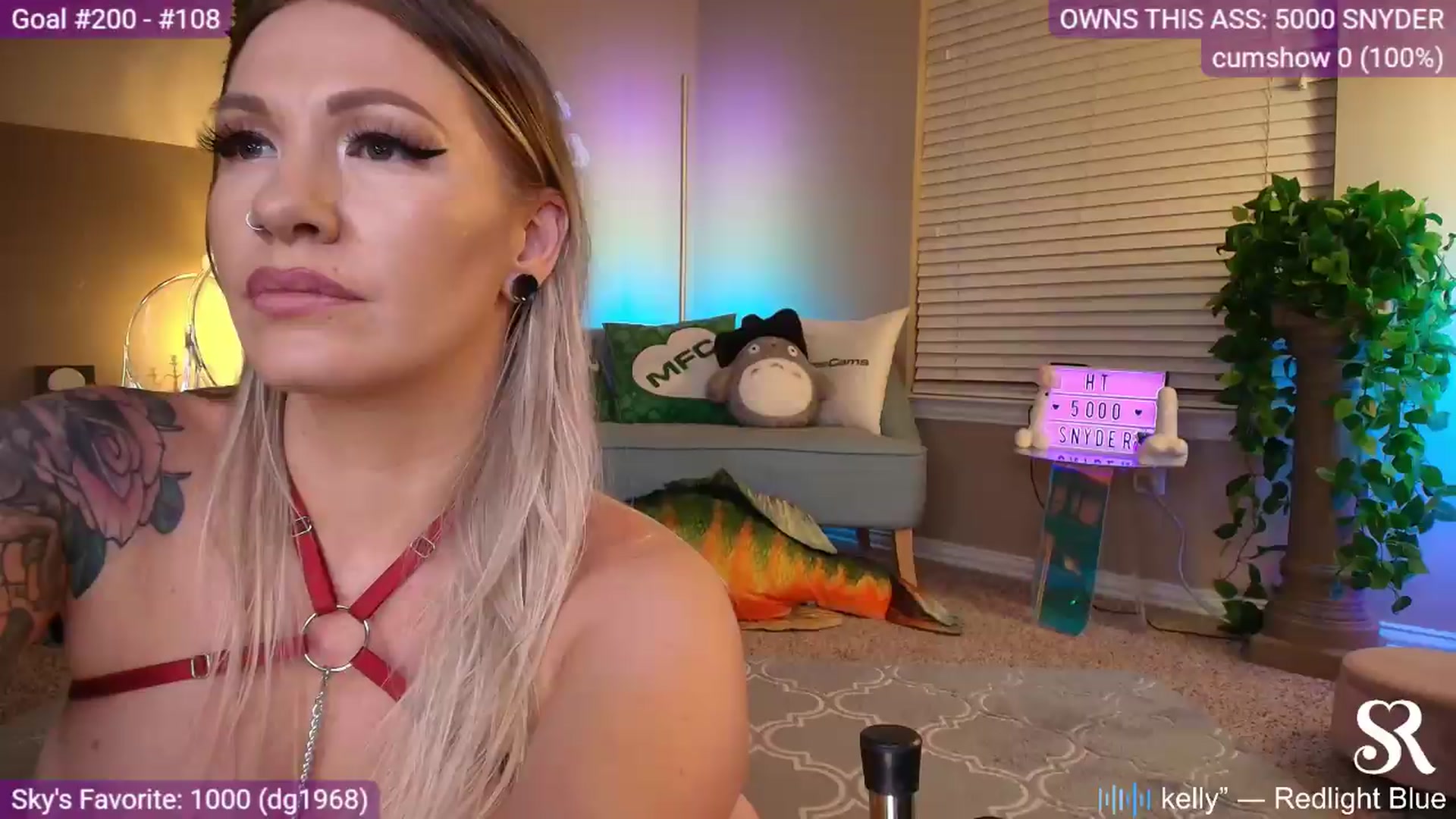 Gallery image thumbnail from MySkylarRaye's myfreecams stream on, 09/08/2026, 05:44 image 16 of 20