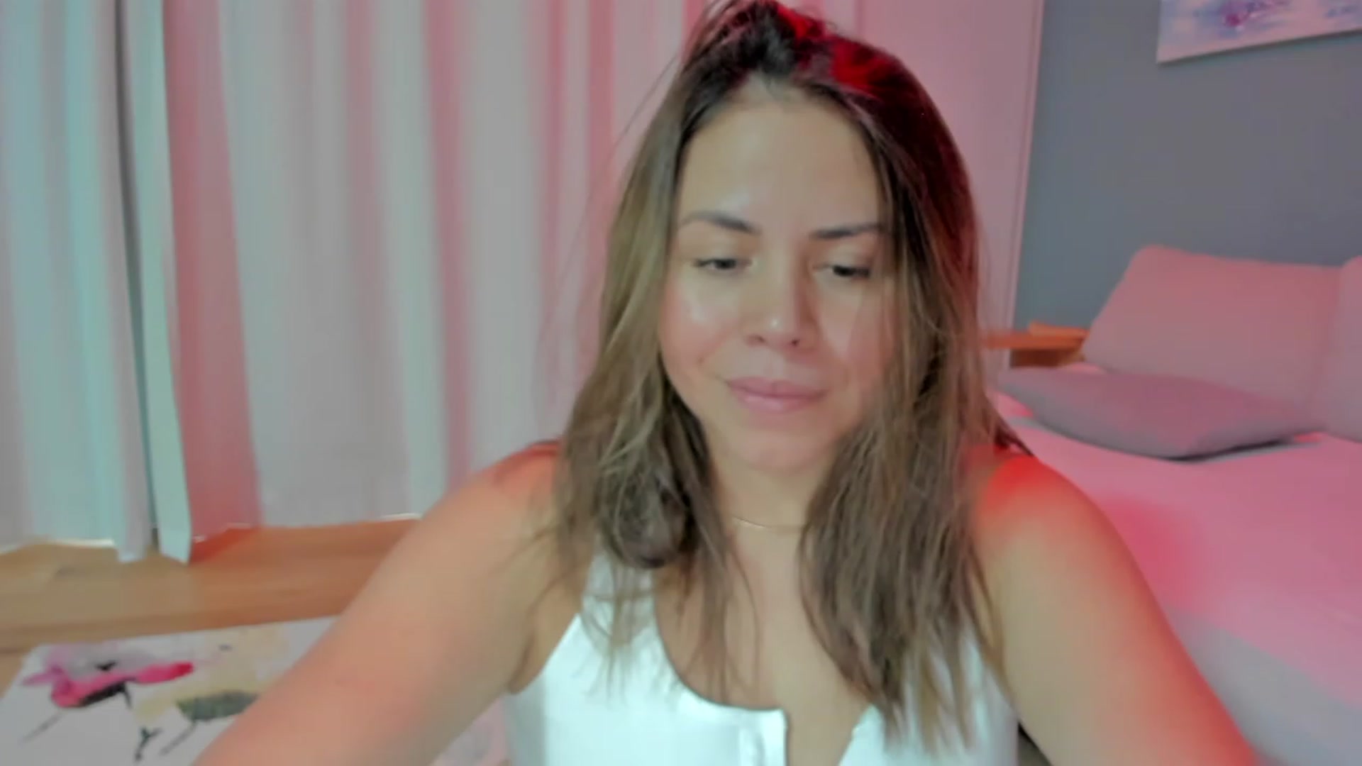 Gallery image thumbnail from MySoFtyGuNS's myfreecams stream on, 11/26/2022, 15:51 image 10 of 20