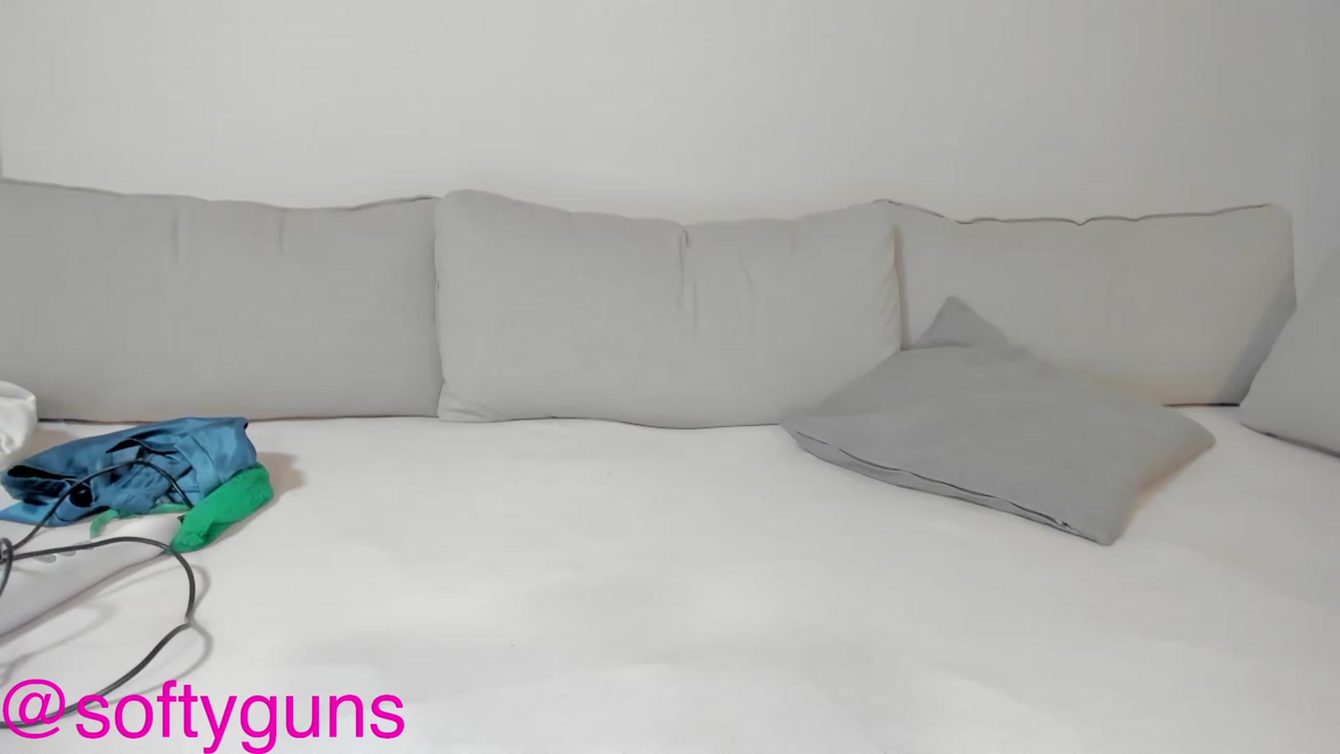 Gallery image thumbnail from MySoFtyGuNS's myfreecams stream on, 06/09/2023, 03:55 image 9 of 20