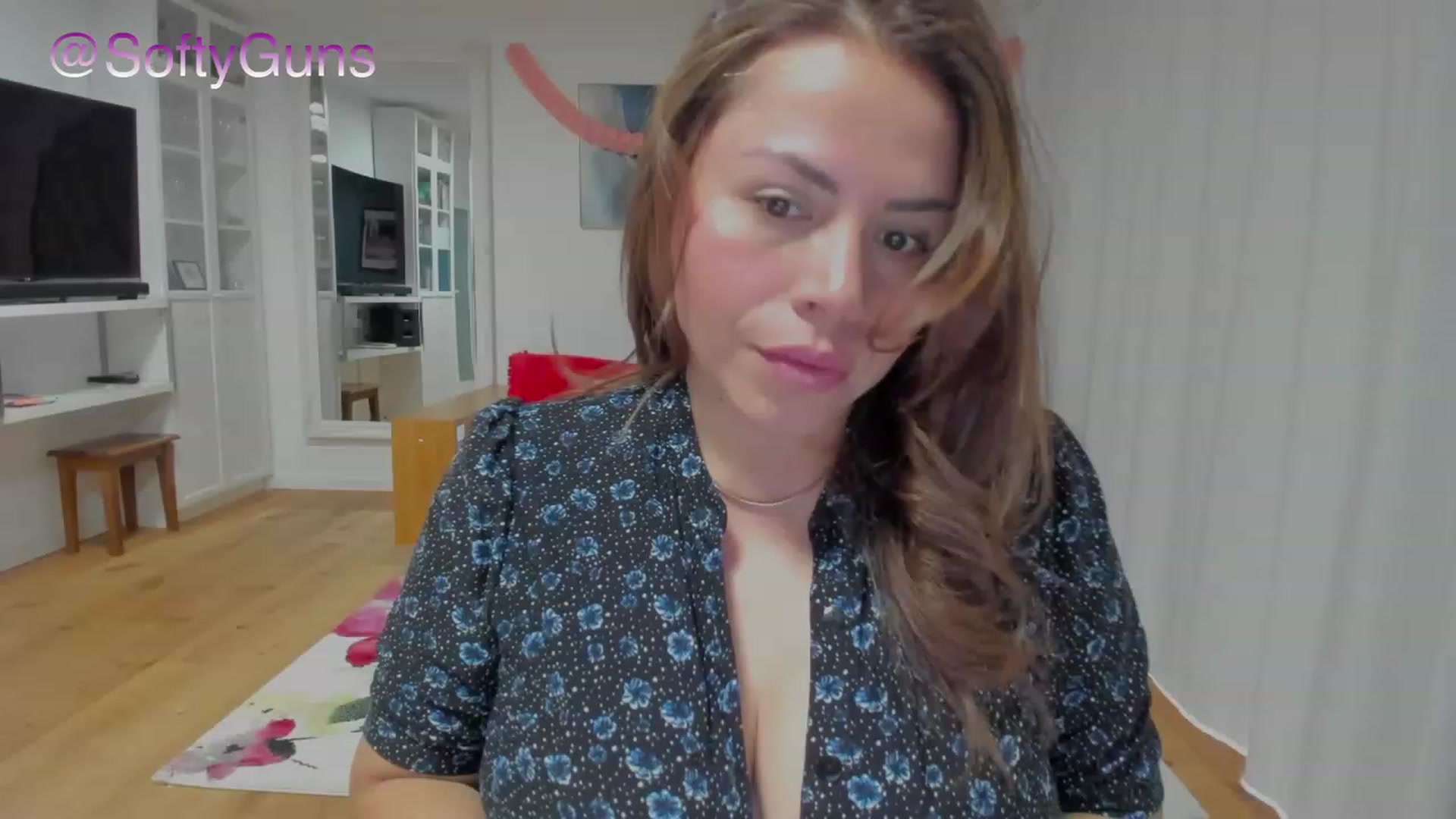 Gallery image thumbnail from MySoFtyGuNS's myfreecams stream on, 02/08/2024, 10:46 image 2 of 20