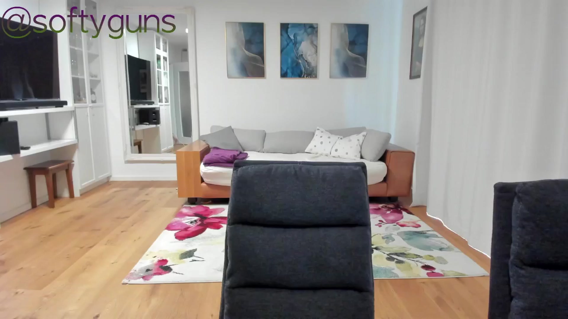 Gallery image thumbnail from MySoFtyGuNS's myfreecams stream on, 05/19/2024, 14:32 image 12 of 20