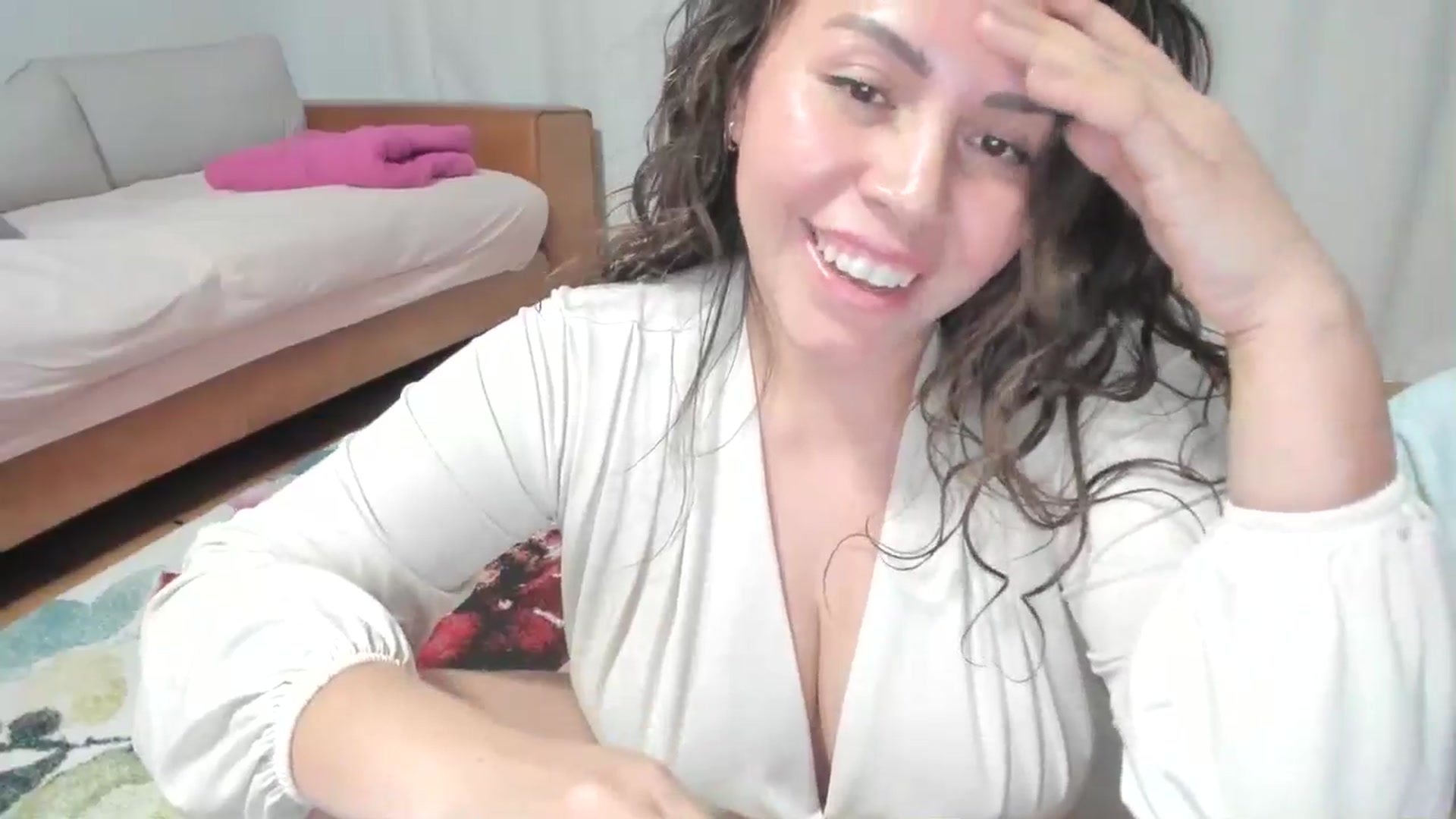 Gallery image thumbnail from MySoFtyGuNS's myfreecams stream on, 03/01/2025, 17:10 image 13 of 20