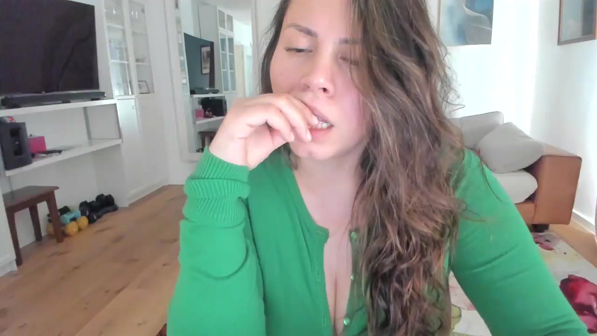 Gallery image thumbnail from MySoFtyGuNS's myfreecams stream on, 04/03/2025, 16:19 image 18 of 20