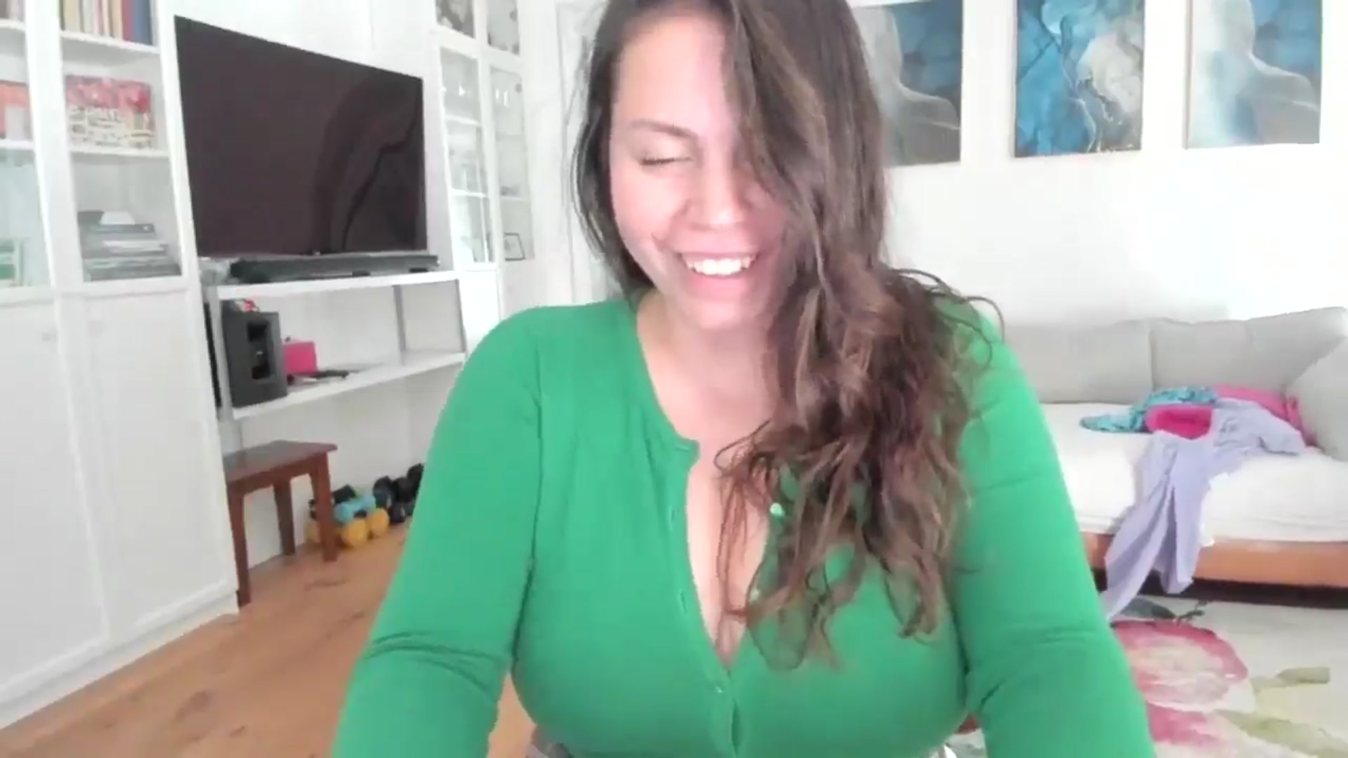 Gallery image thumbnail from MySoFtyGuNS's myfreecams stream on, 04/03/2025, 16:19 image 9 of 20
