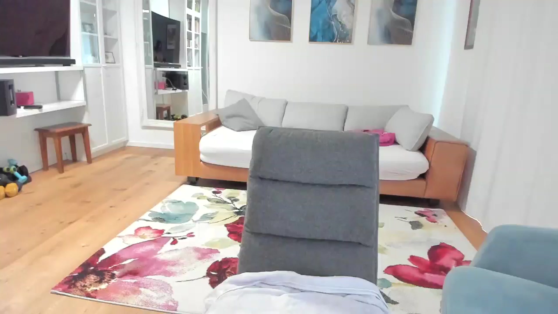 Gallery image thumbnail from MySoFtyGuNS's myfreecams stream on, 04/20/2025, 14:43 image 1 of 20