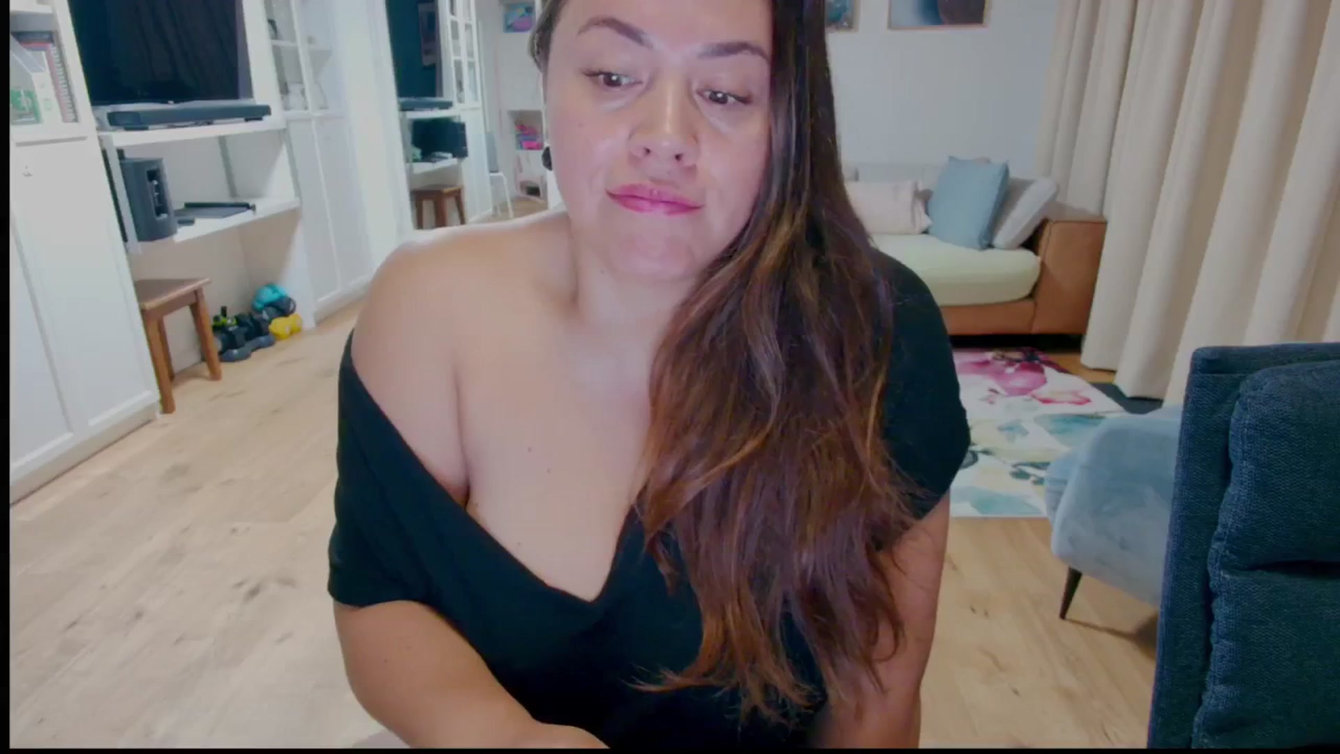 Gallery image thumbnail from MySoFtyGuNS's myfreecams stream on, 09/17/2025, 04:12 image 2 of 20