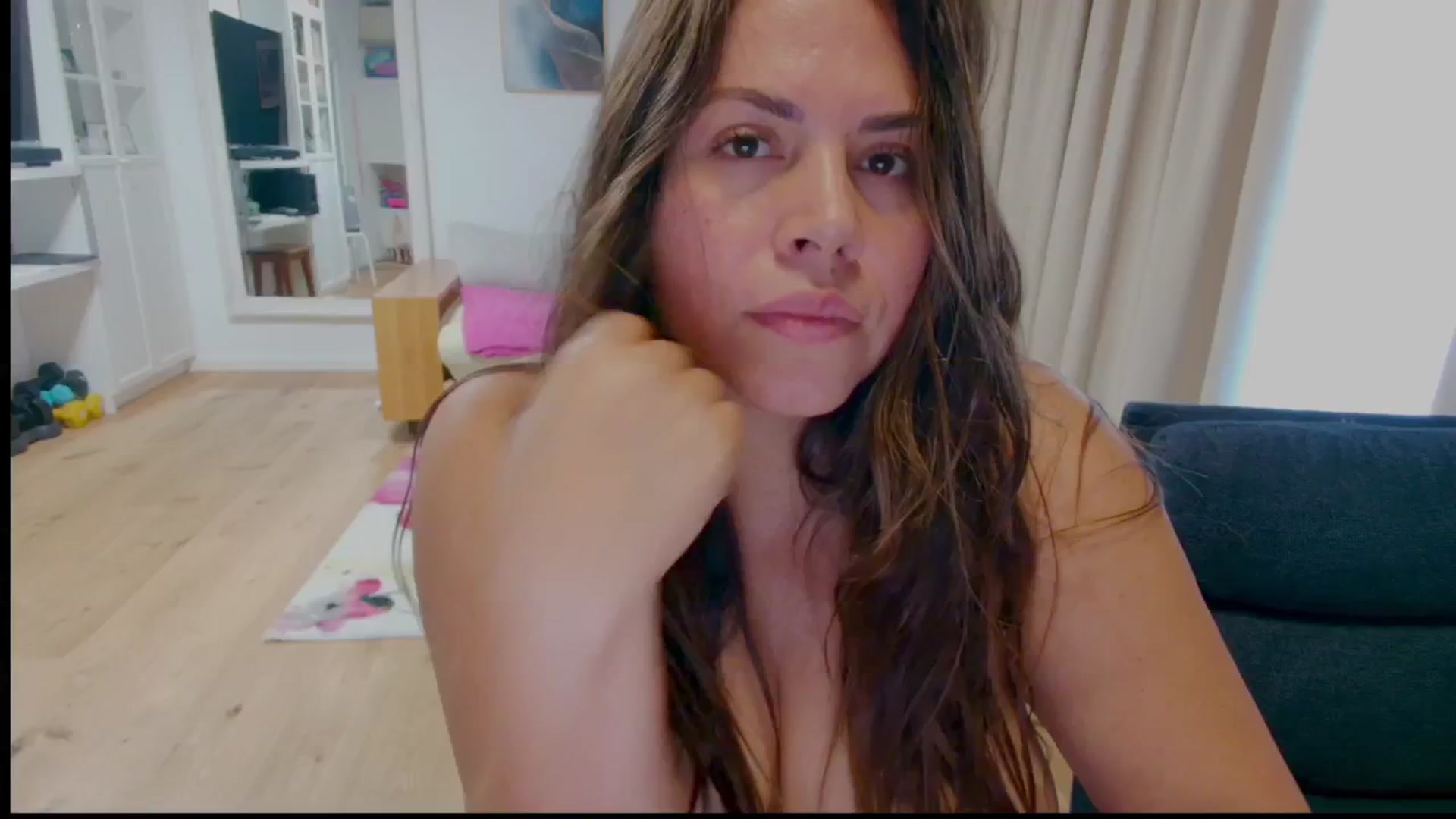 Gallery image thumbnail from MySoFtyGuNS's myfreecams stream on, 09/19/2025, 08:02 image 19 of 20