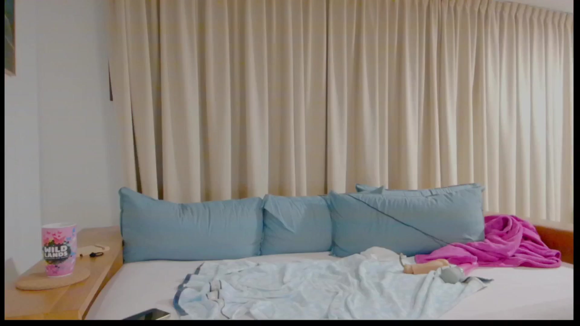 Gallery image thumbnail from MySoFtyGuNS's myfreecams stream on, 10/25/2025, 16:24 image 12 of 20