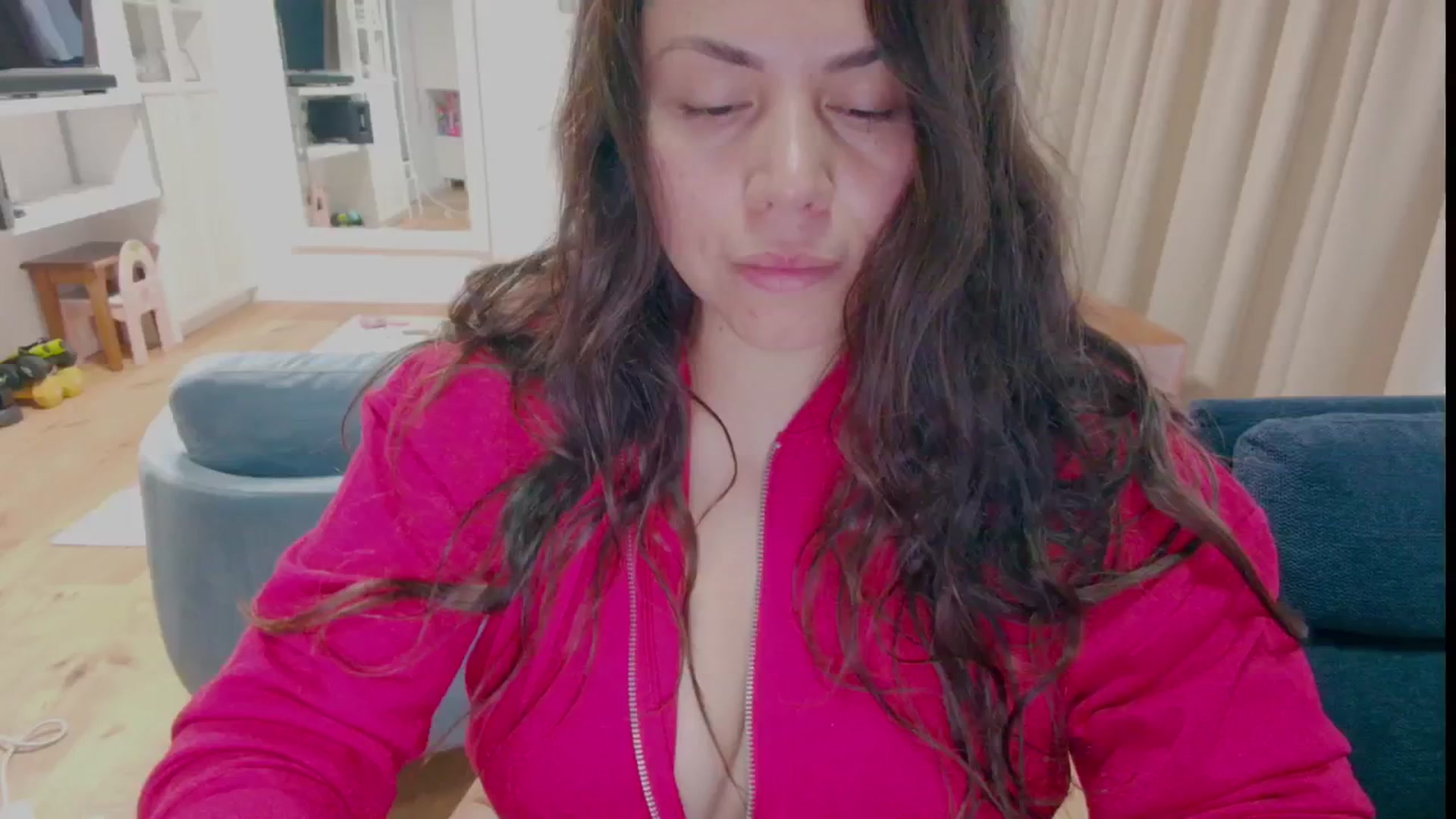 Gallery image thumbnail from MySoFtyGuNS's myfreecams stream on, 11/03/2025, 08:06 image 9 of 20