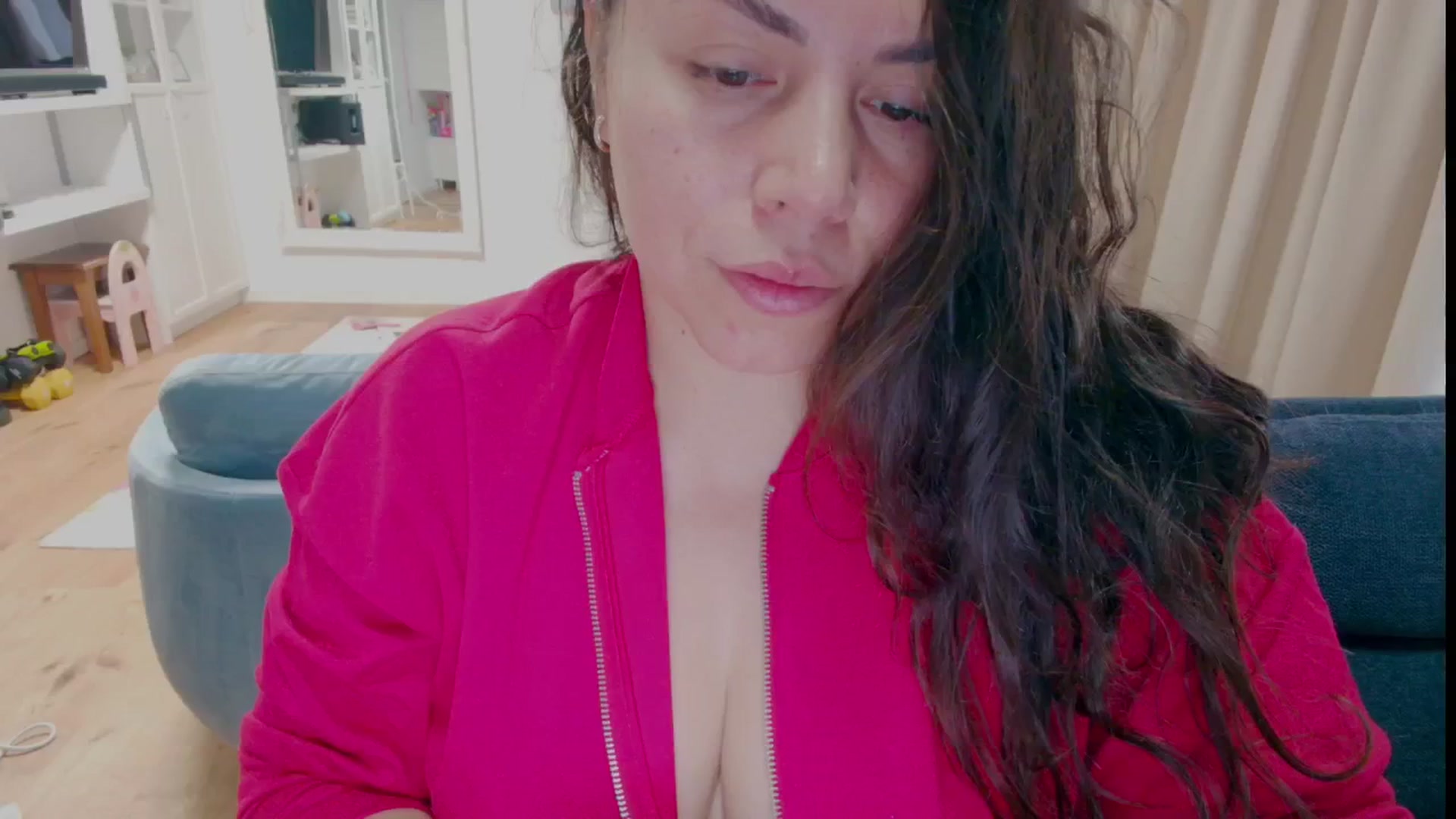 Gallery image thumbnail from MySoFtyGuNS's myfreecams stream on, 11/03/2025, 08:06 image 2 of 20