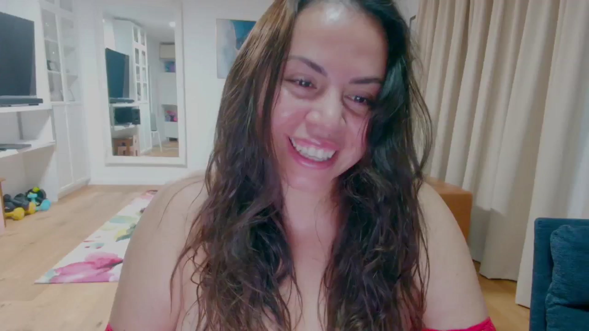 Gallery image thumbnail from MySoFtyGuNS's myfreecams stream on, 11/17/2025, 05:03 image 9 of 20