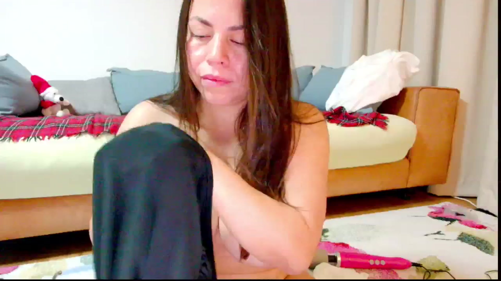 Gallery image thumbnail from MySoFtyGuNS's myfreecams stream on, 12/22/2025, 06:17 image 1 of 20