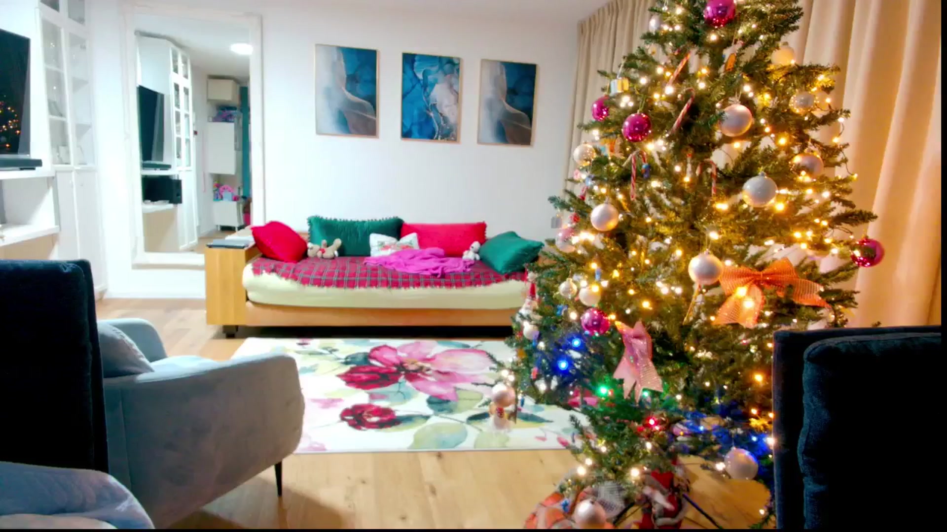 Gallery image thumbnail from MySoFtyGuNS's myfreecams stream on, 12/28/2025, 16:07 image 12 of 20