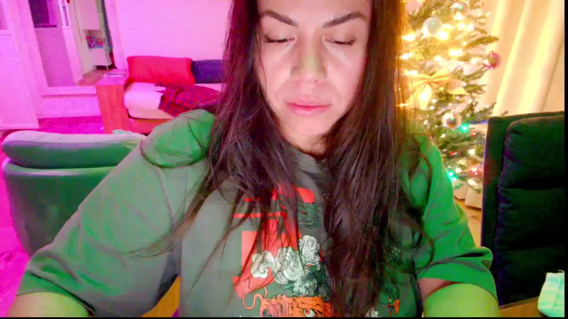 Gallery image thumbnail from MySoFtyGuNS's myfreecams stream on, 12/31/2025, 06:31 image 15 of 20