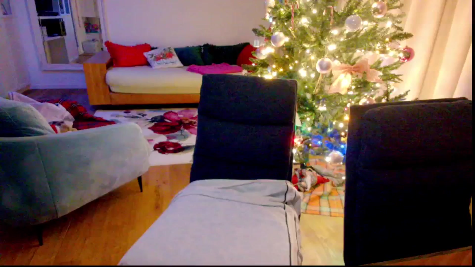 Gallery image thumbnail from MySoFtyGuNS's myfreecams stream on, 01/05/2026, 07:03 image 1 of 20