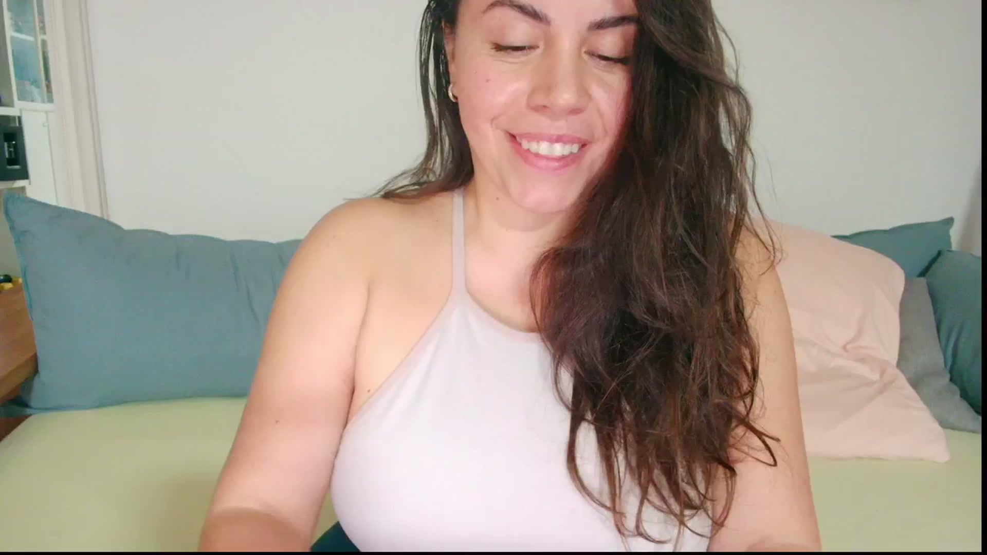 Gallery image thumbnail from MySoFtyGuNS's myfreecams stream on, 03/11/2026, 08:27 image 15 of 20