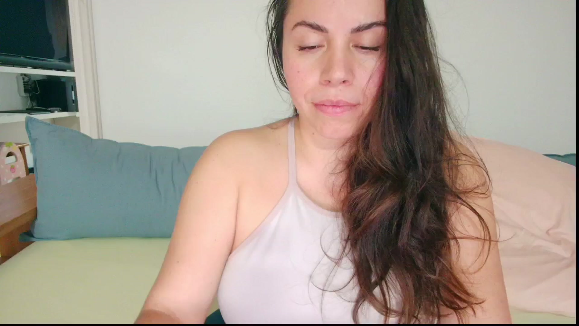 Gallery image thumbnail from MySoFtyGuNS's myfreecams stream on, 03/11/2026, 09:22 image 2 of 20