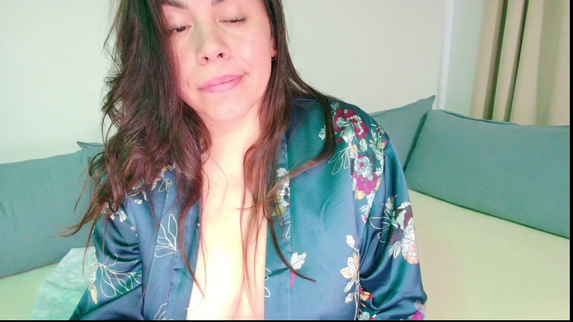 Gallery image thumbnail from MySoFtyGuNS's myfreecams stream on, 03/15/2026, 16:44 image 17 of 20