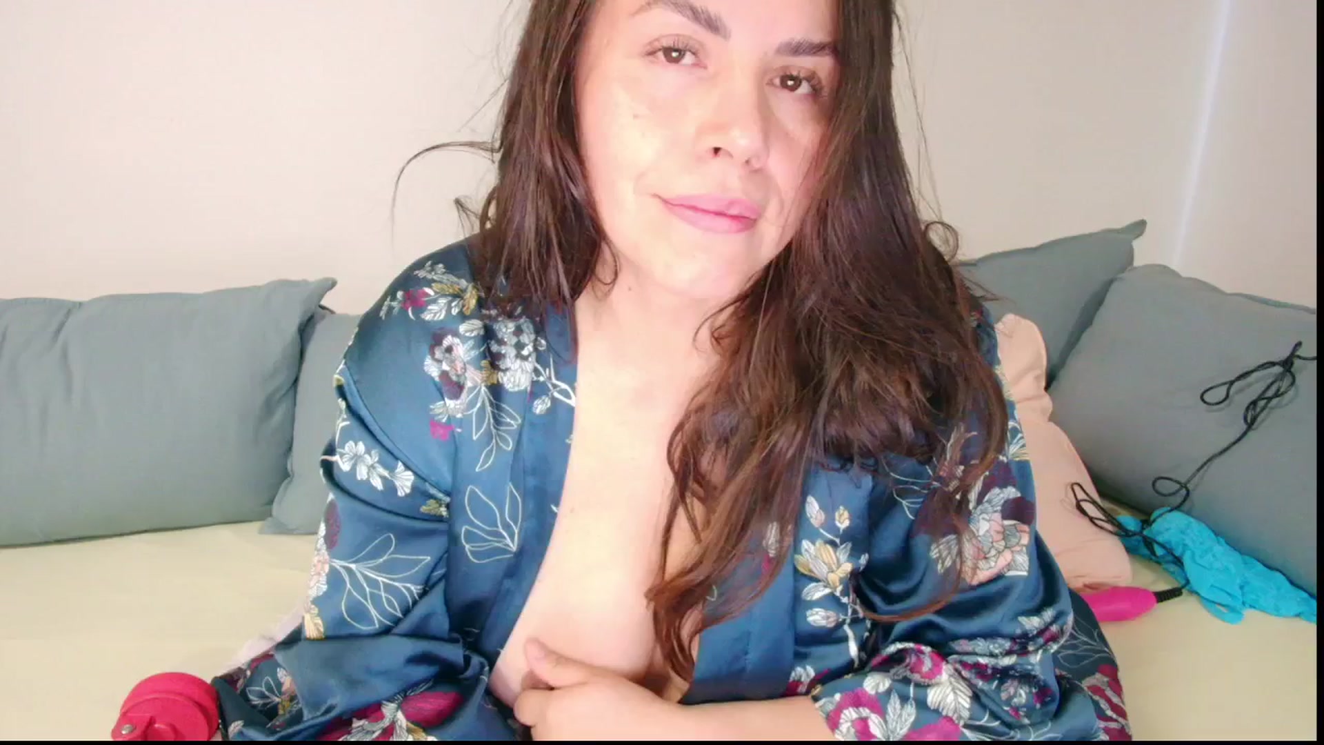 Gallery image thumbnail from MySoFtyGuNS's myfreecams stream on, 03/16/2026, 07:23 image 11 of 20