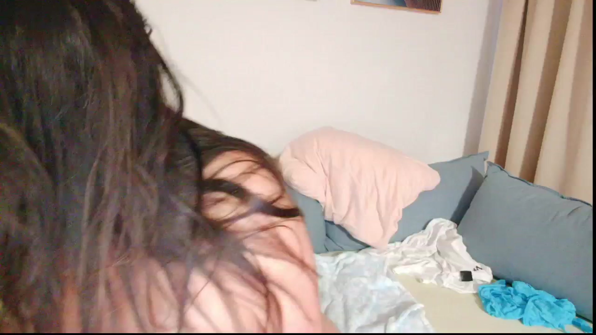 Gallery image thumbnail from MySoFtyGuNS's myfreecams stream on, 04/07/2026, 05:13 image 6 of 20
