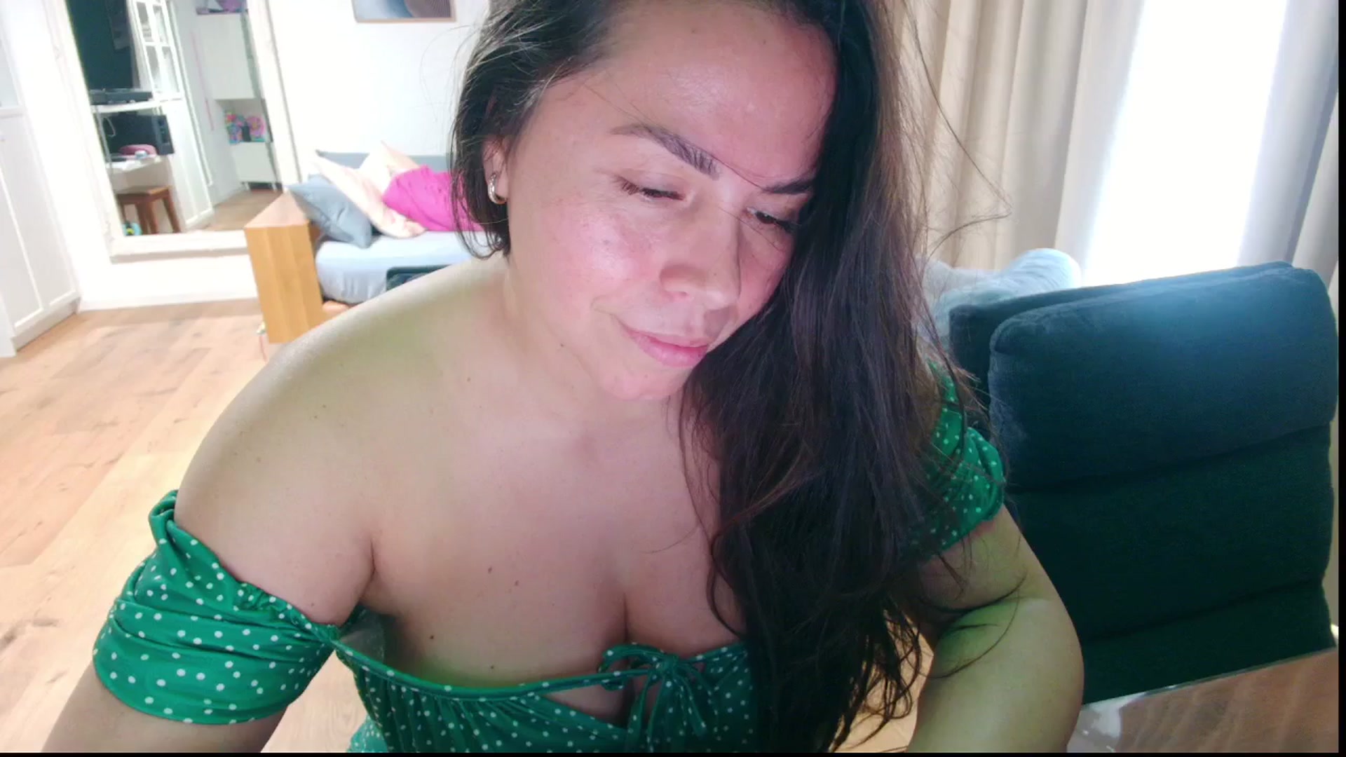 Gallery image thumbnail from MySoFtyGuNS's myfreecams stream on, 04/12/2026, 14:55 image 18 of 20