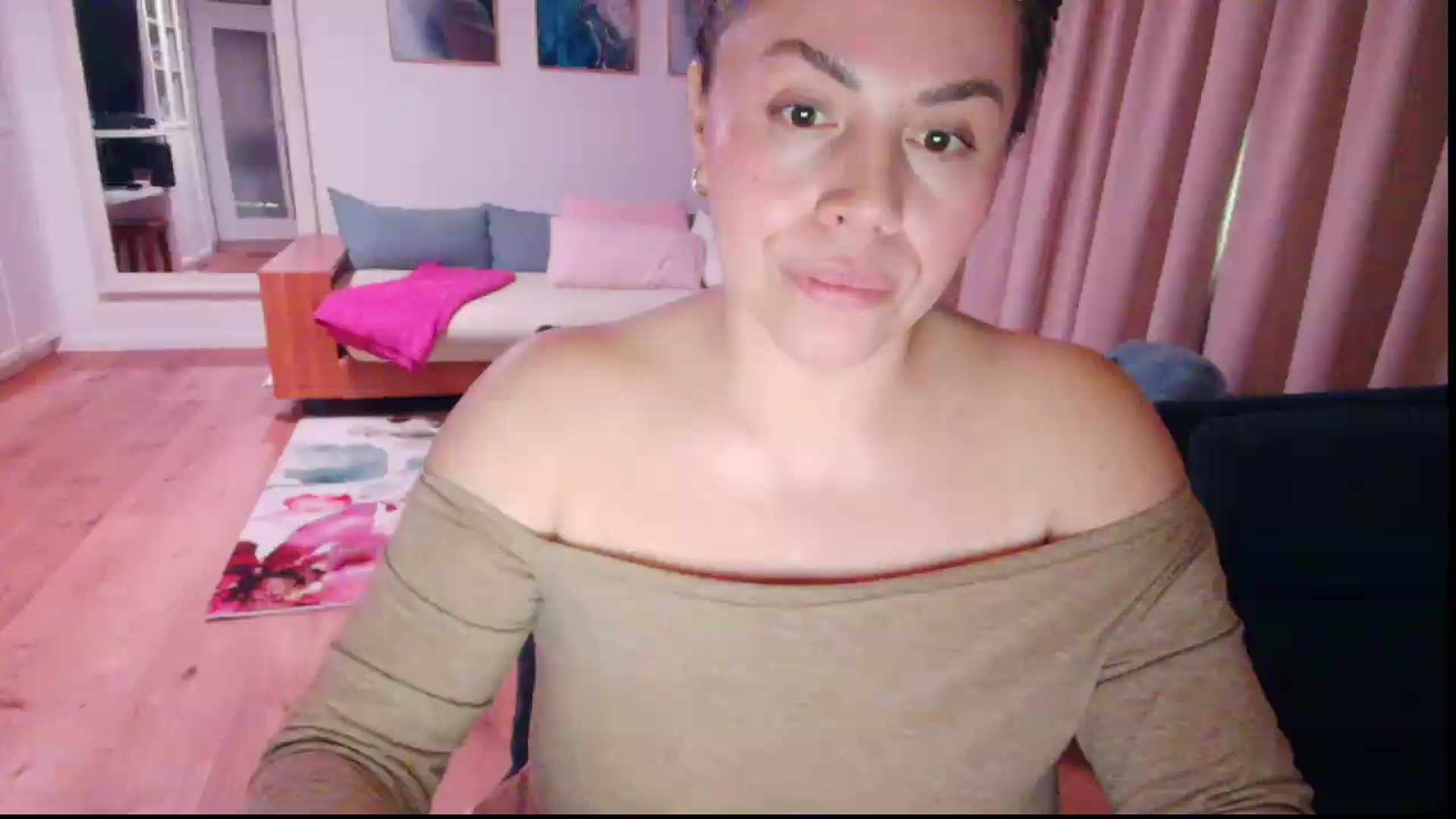 Gallery image thumbnail from MySoFtyGuNS's myfreecams stream on, 05/16/2026, 07:24 image 16 of 20