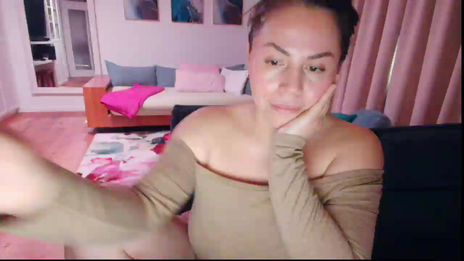 Gallery image thumbnail from MySoFtyGuNS's myfreecams stream on, 05/16/2026, 07:24 image 15 of 20