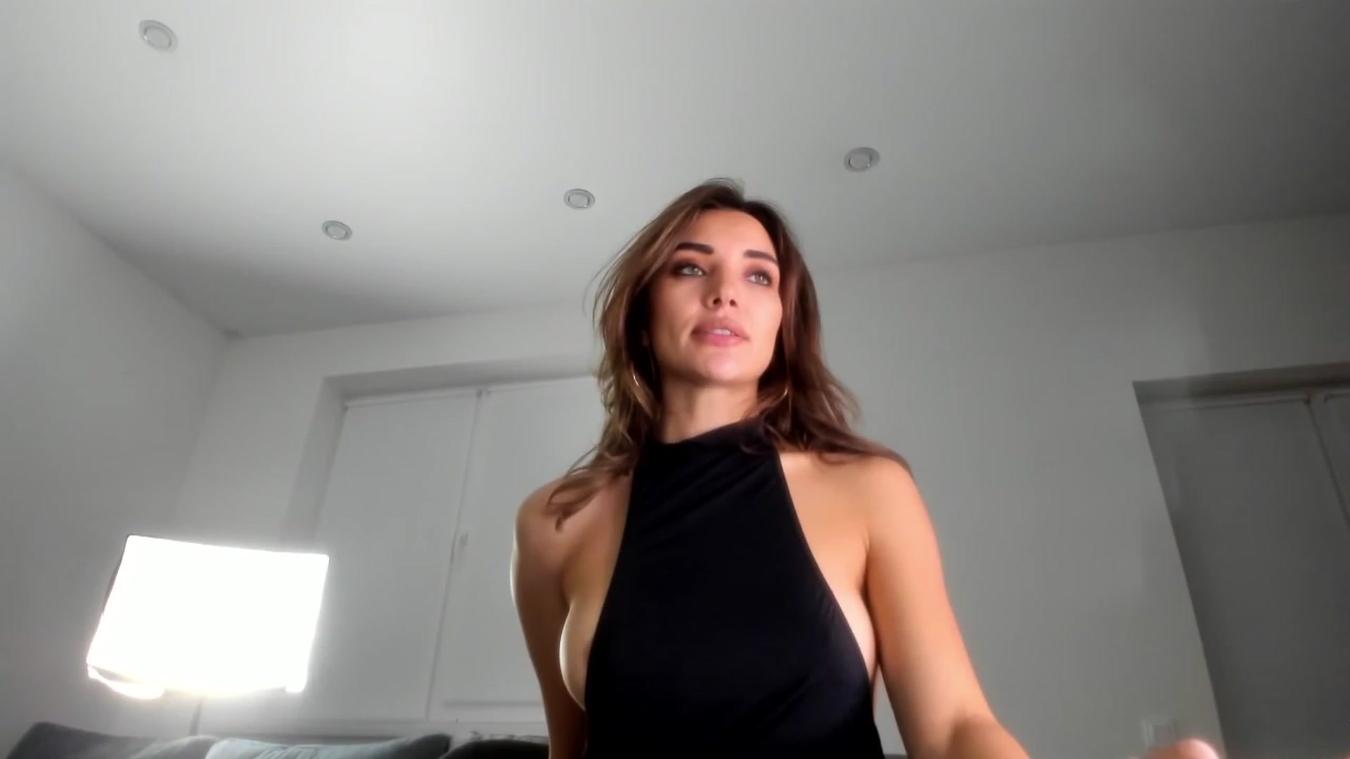 Gallery image thumbnail from MySweetHobby's myfreecams stream on, 11/14/2022, 13:46 image 16 of 20