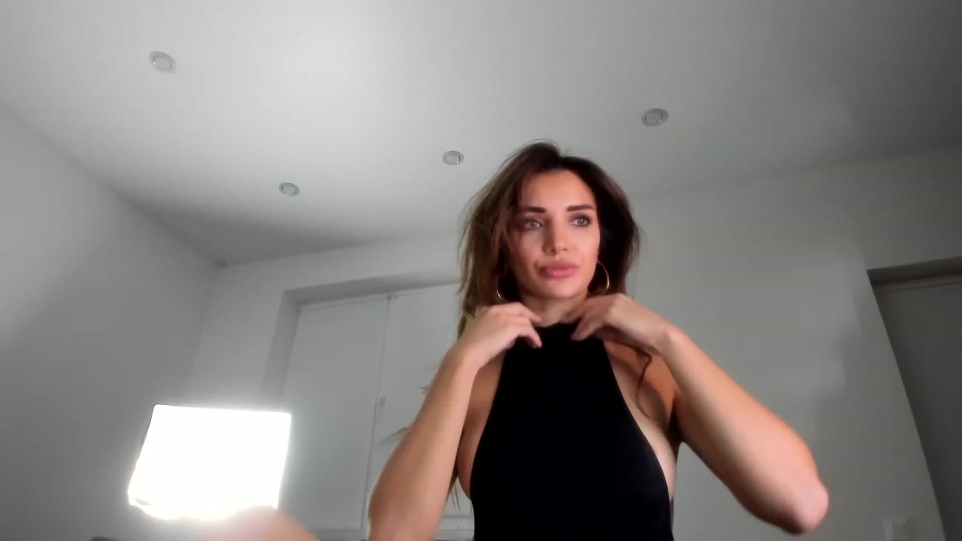 Gallery image thumbnail from MySweetHobby's myfreecams stream on, 11/14/2022, 13:46 image 2 of 20