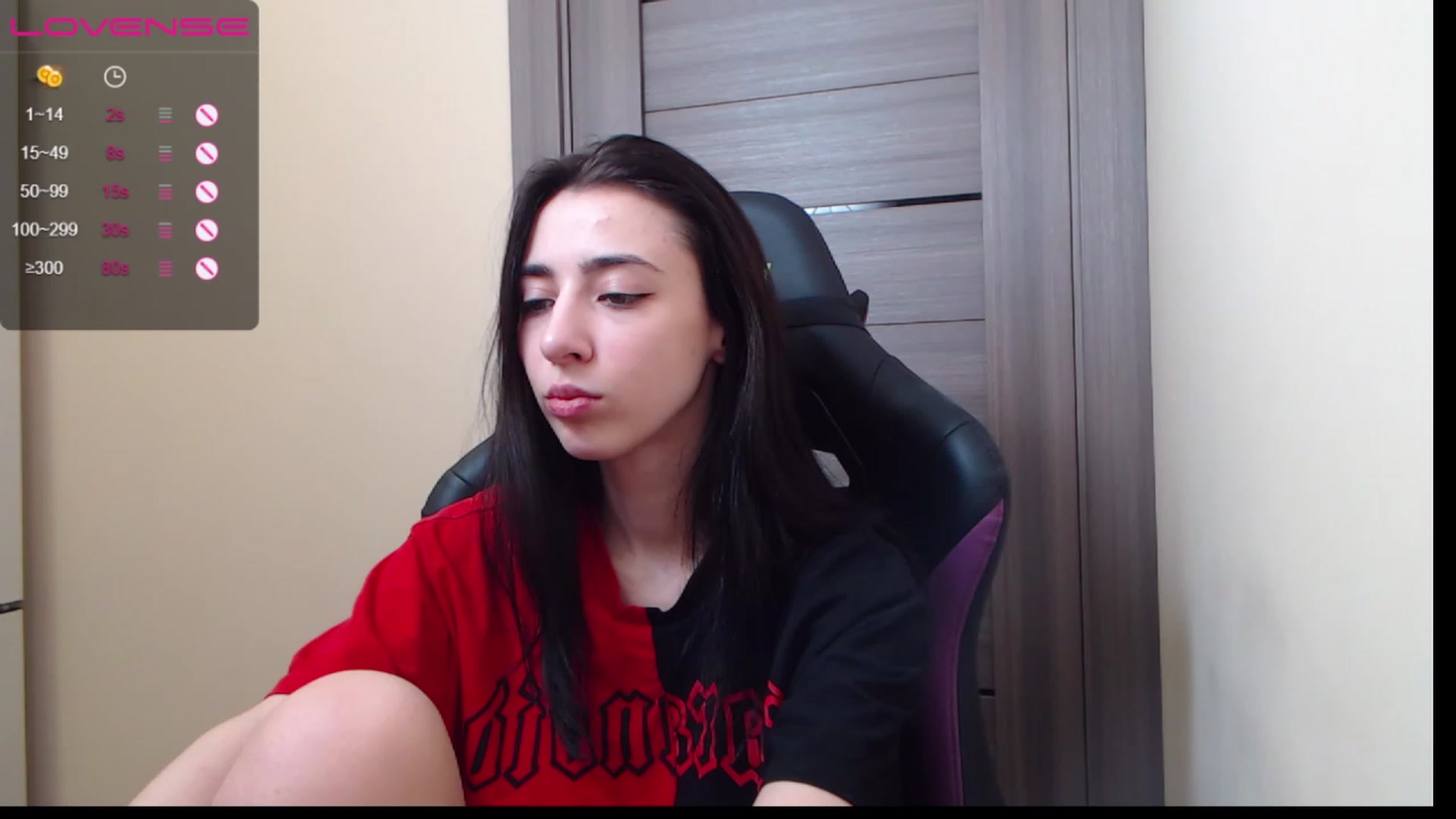 Gallery image thumbnail from My_Blackberry's myfreecams stream on, 12/18/2022, 16:58 image 11 of 20