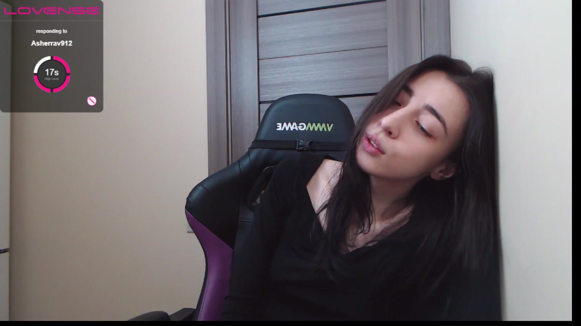 Gallery image thumbnail from My_Blackberry's myfreecams stream on, 12/23/2022, 15:39 image 1 of 20