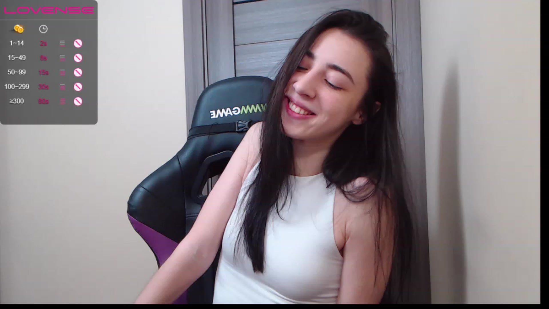 Gallery image thumbnail from My_Blackberry's myfreecams stream on, 12/26/2022, 20:16 image 10 of 20