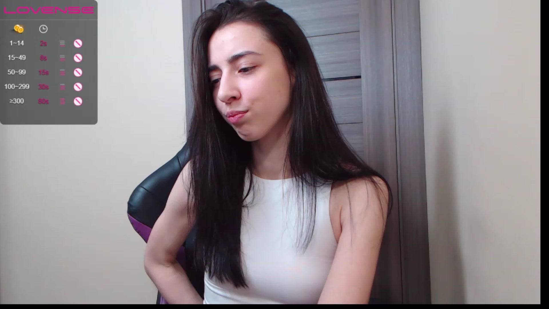 Gallery image thumbnail from My_Blackberry's myfreecams stream on, 12/26/2022, 20:16 image 13 of 20