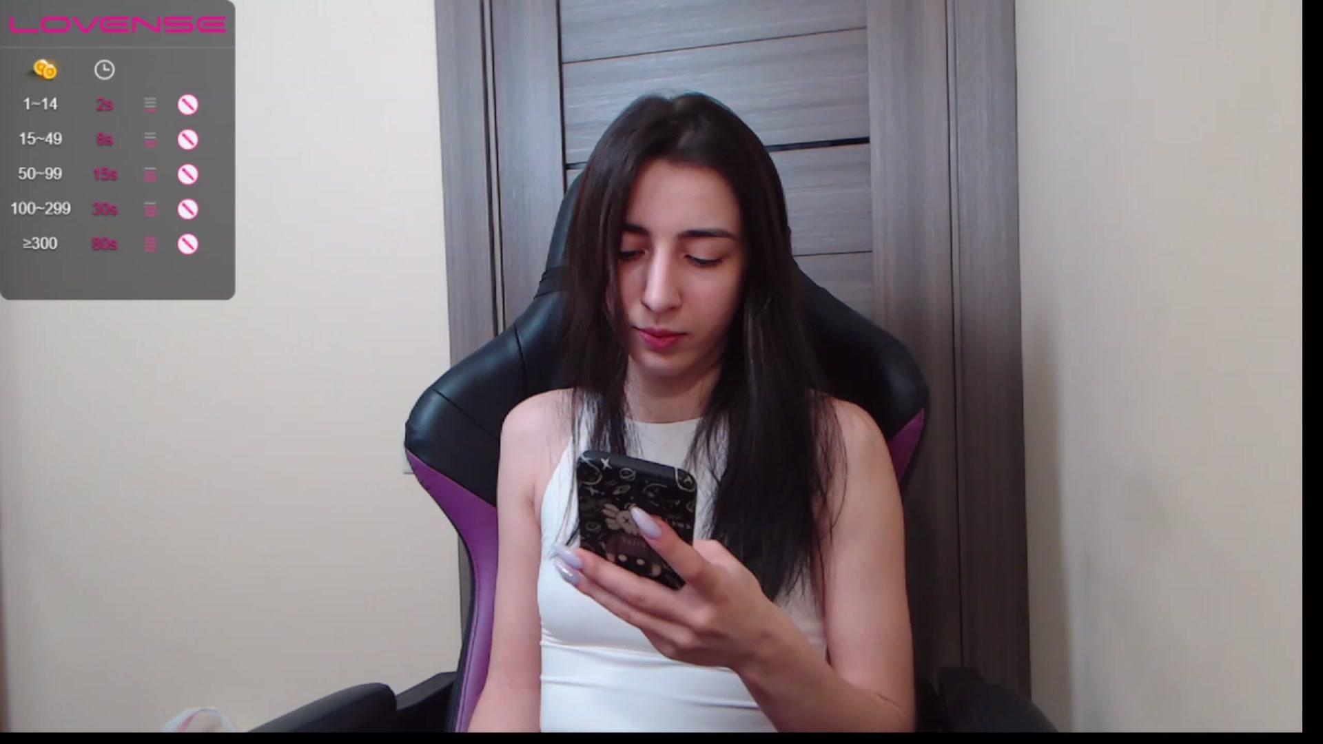 Gallery image thumbnail from My_Blackberry's myfreecams stream on, 12/26/2022, 21:56 image 2 of 20