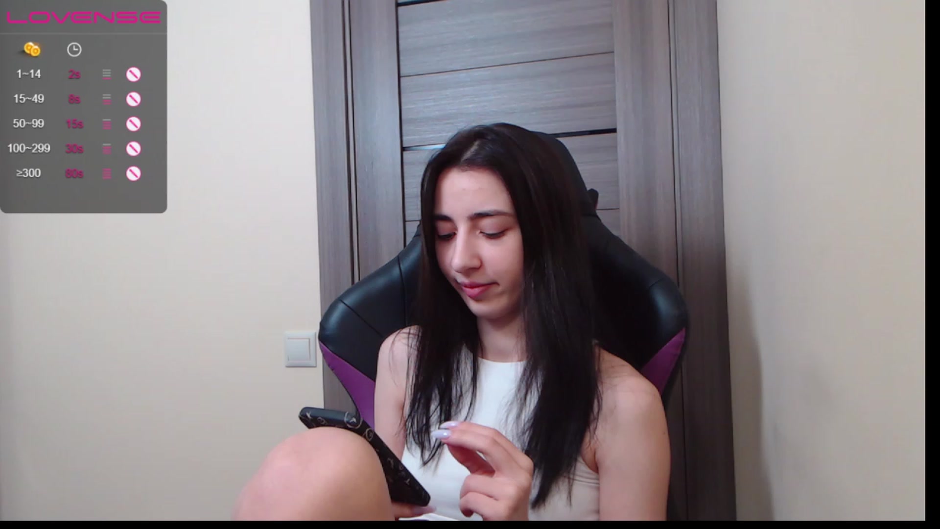 Gallery image thumbnail from My_Blackberry's myfreecams stream on, 12/26/2022, 21:56 image 17 of 20