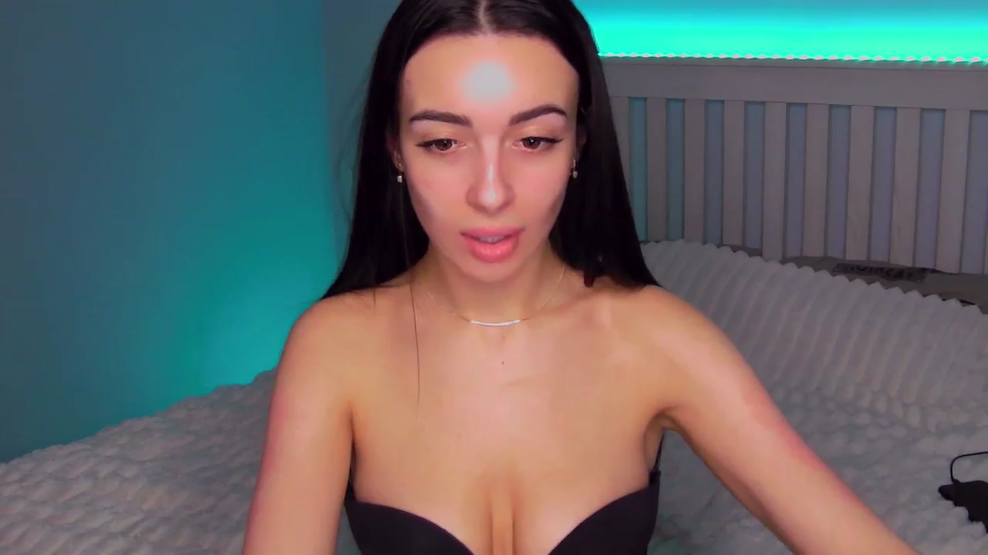 Gallery image thumbnail from My_Brunett's myfreecams stream on, 11/14/2022, 16:09 image 11 of 20