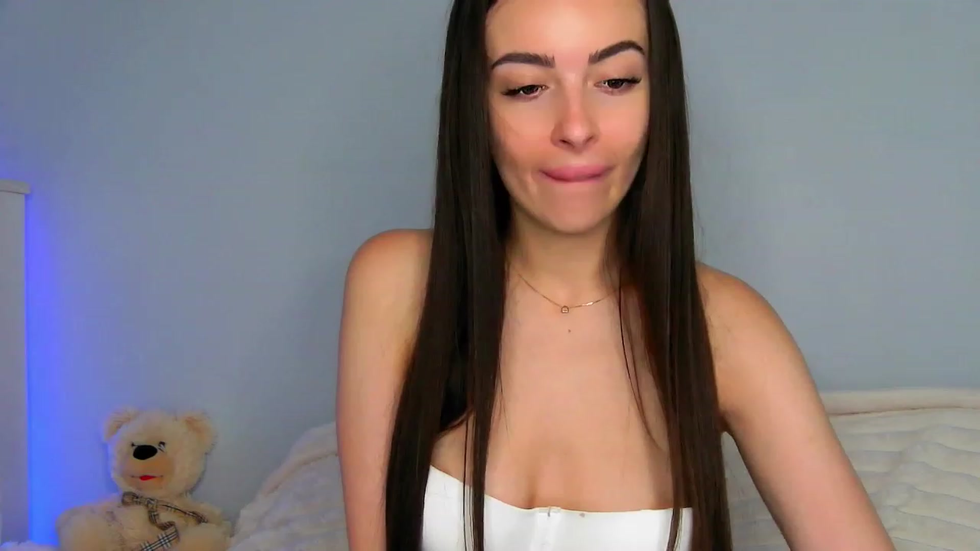 Gallery image thumbnail from My_Brunett's myfreecams stream on, 06/25/2023, 12:46 image 2 of 20