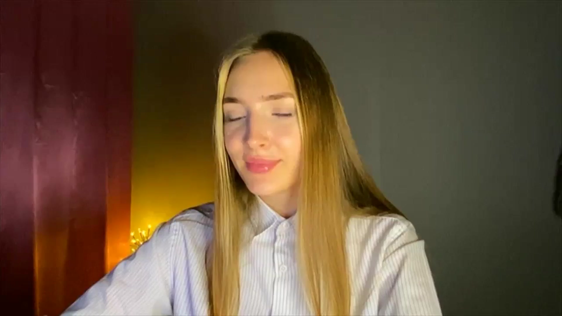 Gallery image thumbnail from My_Diana's myfreecams stream on, 08/03/2024, 18:14 image 1 of 20