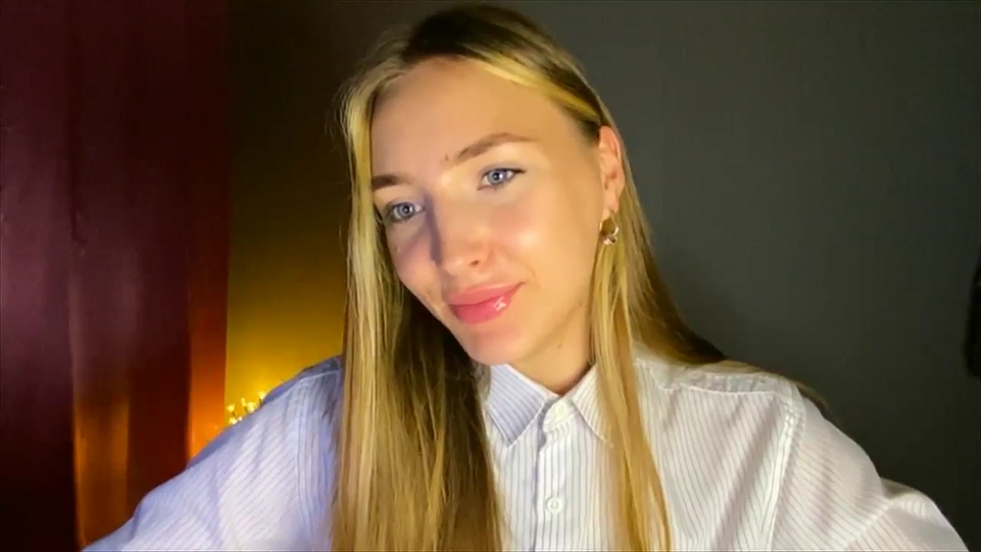 Gallery image thumbnail from My_Diana's myfreecams stream on, 08/03/2024, 18:14 image 15 of 20